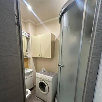 Продается 1-комнатная квартира, 32 м²