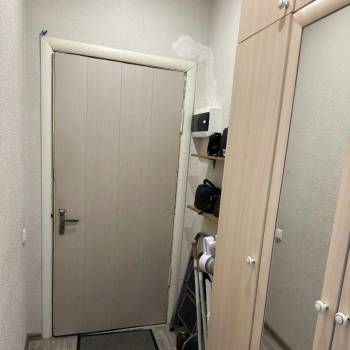 Продается 1-комнатная квартира, 32 м²