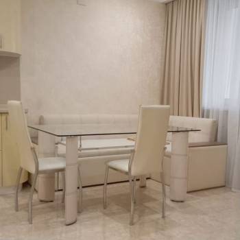 Продается 1-комнатная квартира, 49 м²