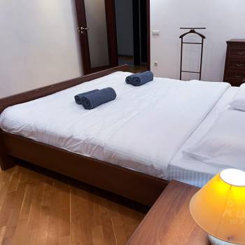 Сдается 2-х комнатная квартира, 75 м²