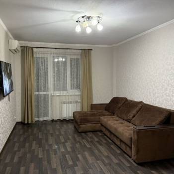 Сдается 1-комнатная квартира, 43 м²