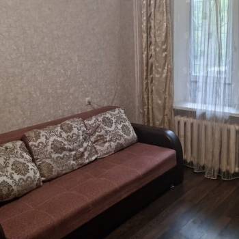 Сдается 1-комнатная квартира, 35 м²