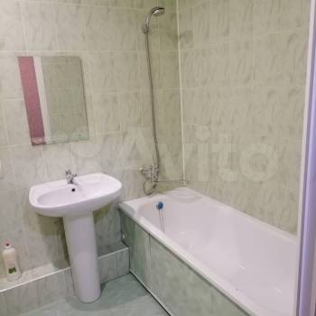 Сдается 1-комнатная квартира, 50 м²