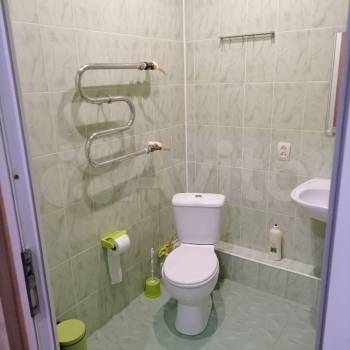 Сдается 1-комнатная квартира, 50 м²