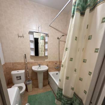 Сдается 1-комнатная квартира, 37 м²