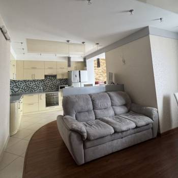 Продается 3-х комнатная квартира, 102,1 м²