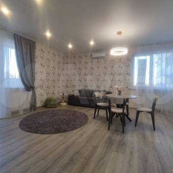 Сдается 1-комнатная квартира, 63 м²