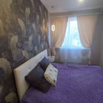 Сдается 1-комнатная квартира, 63 м²