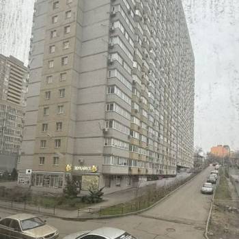 Продается 1-комнатная квартира, 38 м²