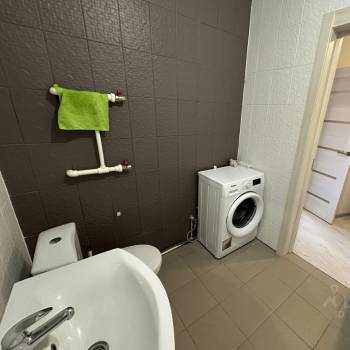 Продается 1-комнатная квартира, 38,1 м²