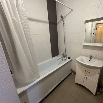 Продается 1-комнатная квартира, 38,1 м²