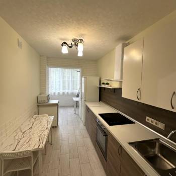 Сдается 1-комнатная квартира, 36 м²