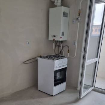 Продается 1-комнатная квартира, 40 м²