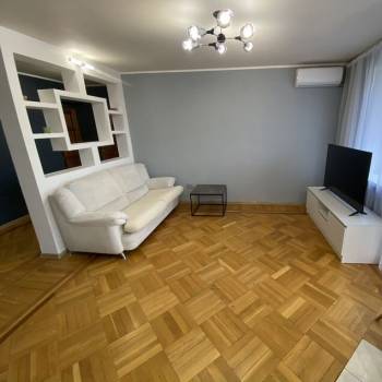 Сдается Многокомнатная квартира, 60 м²