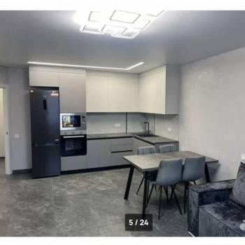 Сдается 2-х комнатная квартира, 60 м²