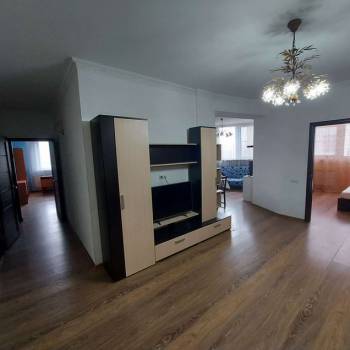 Сдается Многокомнатная квартира, 98 м²