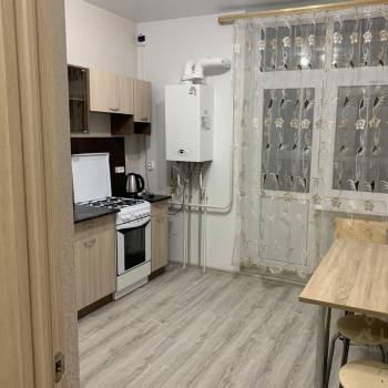 Сдается 1-комнатная квартира, 36 м²