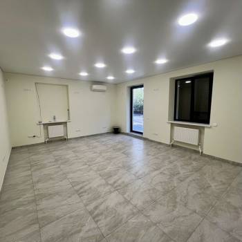 Сдается Нежилое помещение, 40 м²