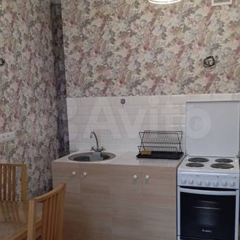 Сдается 1-комнатная квартира, 40 м²