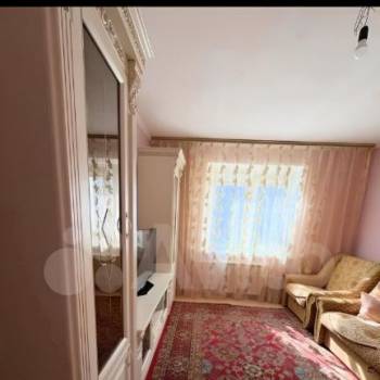 Продается 1-комнатная квартира, 36 м²