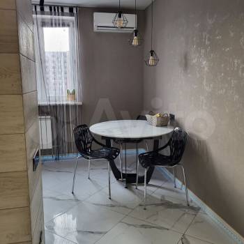 Продается 2-х комнатная квартира, 56 м²