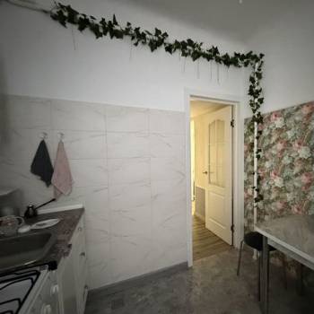 Продается 2-х комнатная квартира, 42 м²