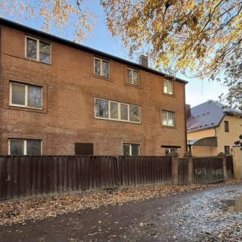 Продается Дом, 700 м²