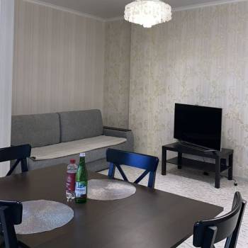 Сдается 1-комнатная квартира, 42 м²