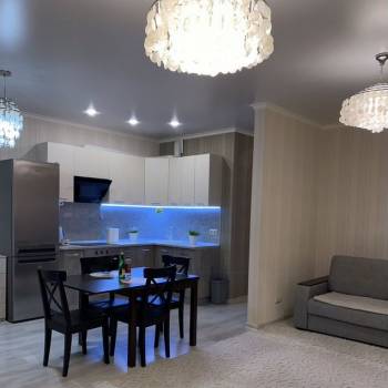 Сдается 1-комнатная квартира, 42 м²