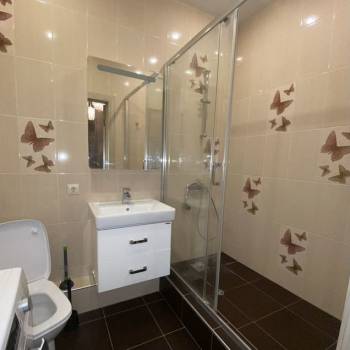 Сдается 1-комнатная квартира, 42 м²