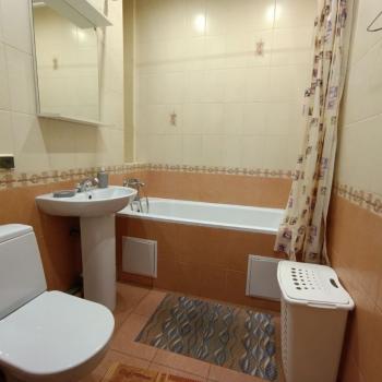 Сдается 1-комнатная квартира, 38 м²