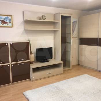 Сдается 1-комнатная квартира, 38 м²