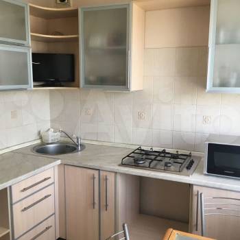 Сдается 1-комнатная квартира, 38 м²