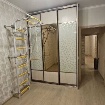 Сдается Многокомнатная квартира, 68 м²