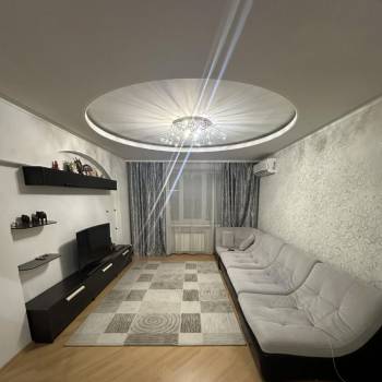 Сдается Многокомнатная квартира, 85 м²