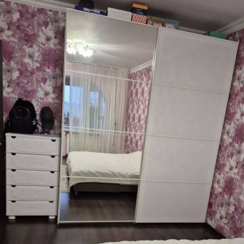 Продается 1-комнатная квартира, 37 м²