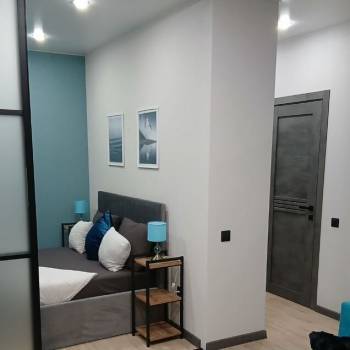 Продается 1-комнатная квартира, 42 м²