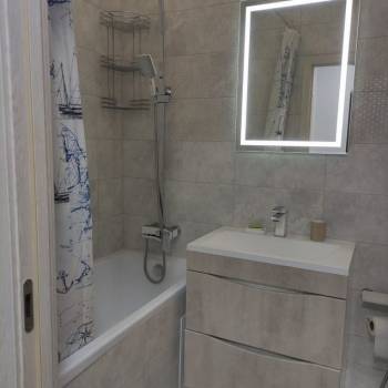 Продается 1-комнатная квартира, 38 м²