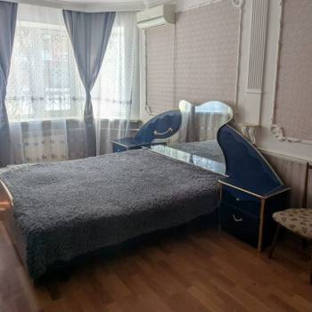 Сдается Многокомнатная квартира, 70 м²