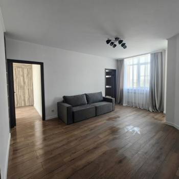 Продается 3-х комнатная квартира, 58 м²