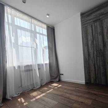 Продается 3-х комнатная квартира, 58 м²