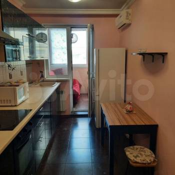 Сдается 1-комнатная квартира, 44 м²