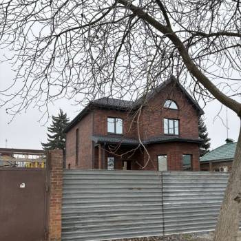 Продается Дом, 200 м²