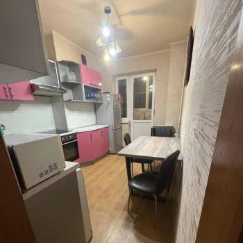 Сдается 1-комнатная квартира, 45 м²