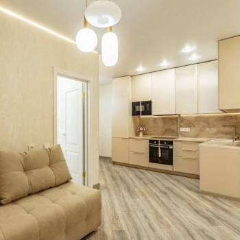 Продается 1-комнатная квартира, 45 м²