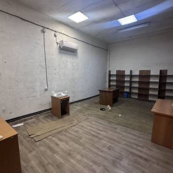 Сдается Нежилое помещение, 500 м²