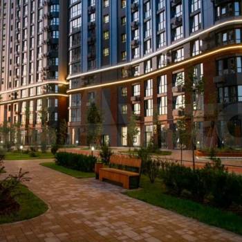 Продается 1-комнатная квартира, 37 м²