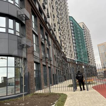 Продается 1-комнатная квартира, 37 м²