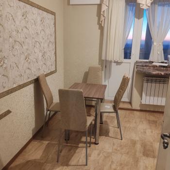 Сдается 2-х комнатная квартира, 62 м²