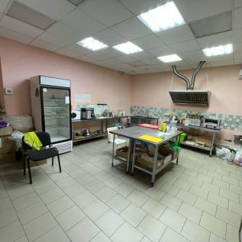 Сдается Нежилое помещение, 65 м²